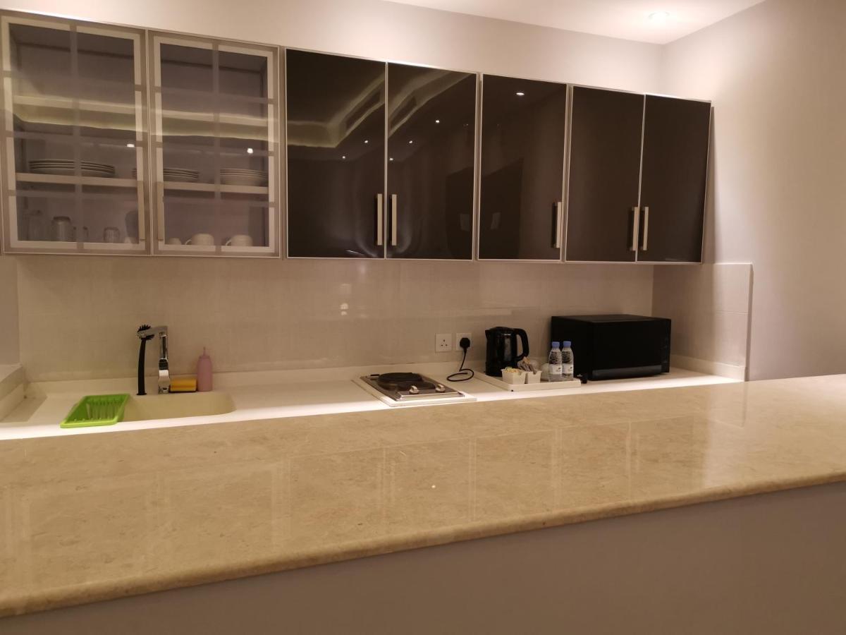 دار ود للأجنحة الفندقية Jeddah Bagian luar foto