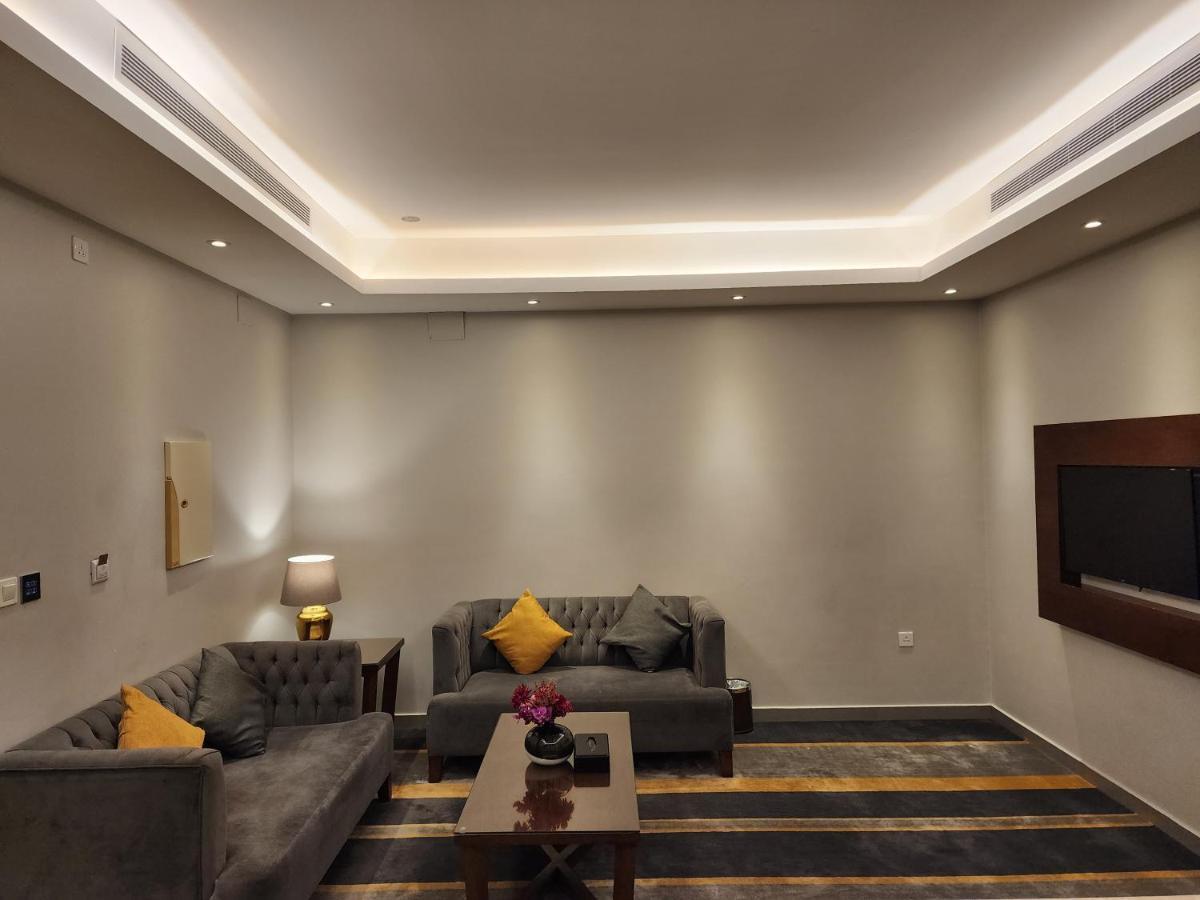 دار ود للأجنحة الفندقية Jeddah Bagian luar foto
