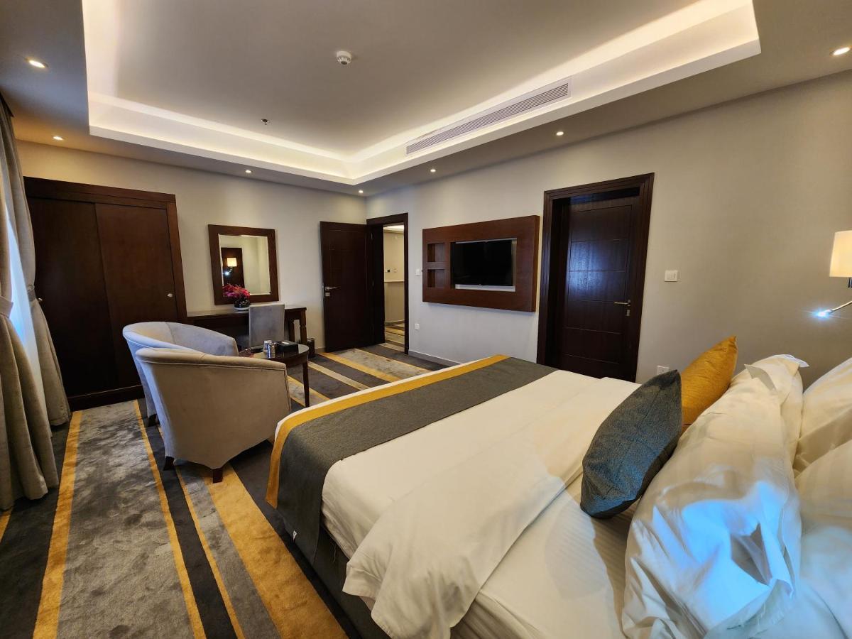دار ود للأجنحة الفندقية Jeddah Bagian luar foto