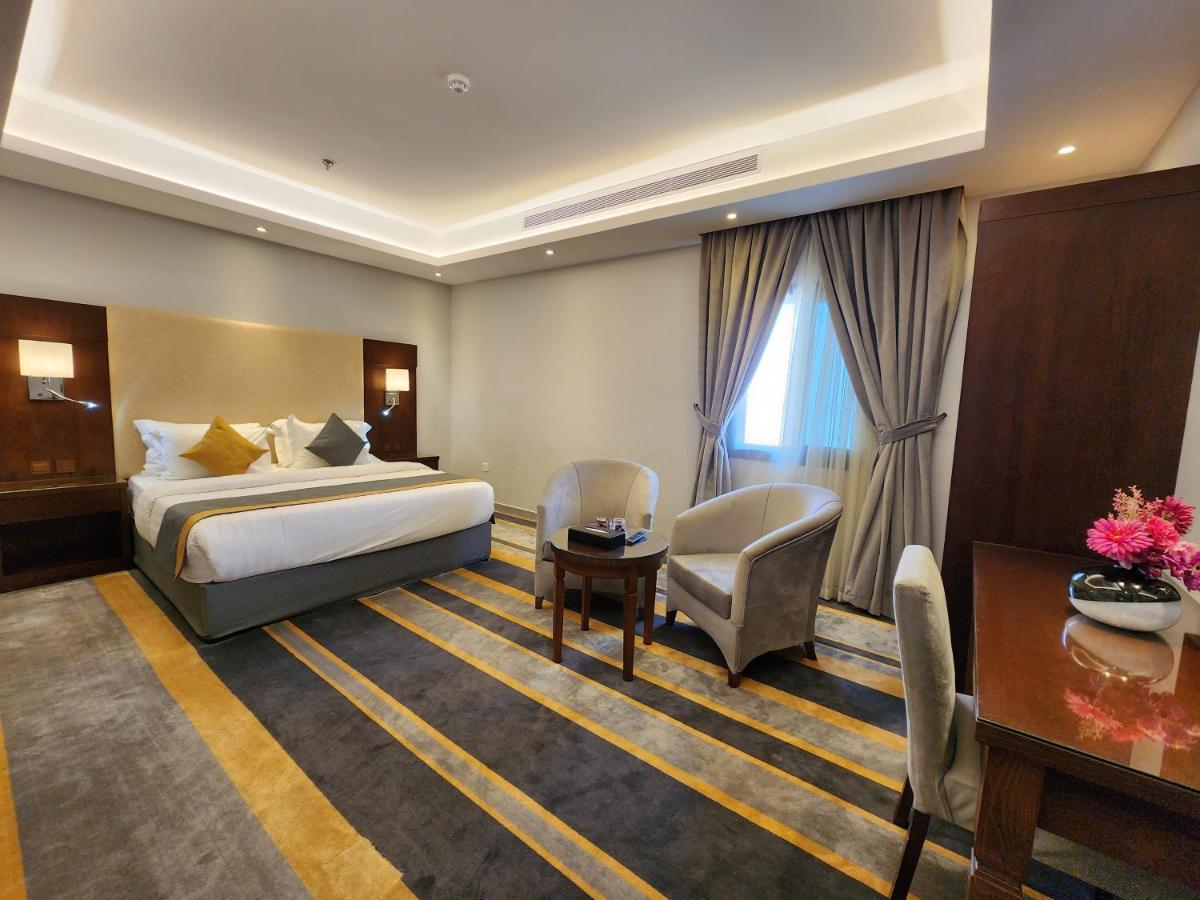 دار ود للأجنحة الفندقية Jeddah Bagian luar foto